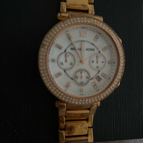 Micheal Kors Watch✨ - Picture 8 of 8